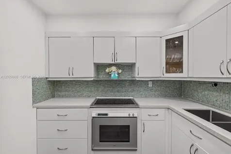 9341 E Bay Harbor Drive Bay Harbor Islands FL 33154