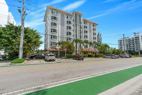 9341 E Bay Harbor Drive Bay Harbor Islands FL 33154