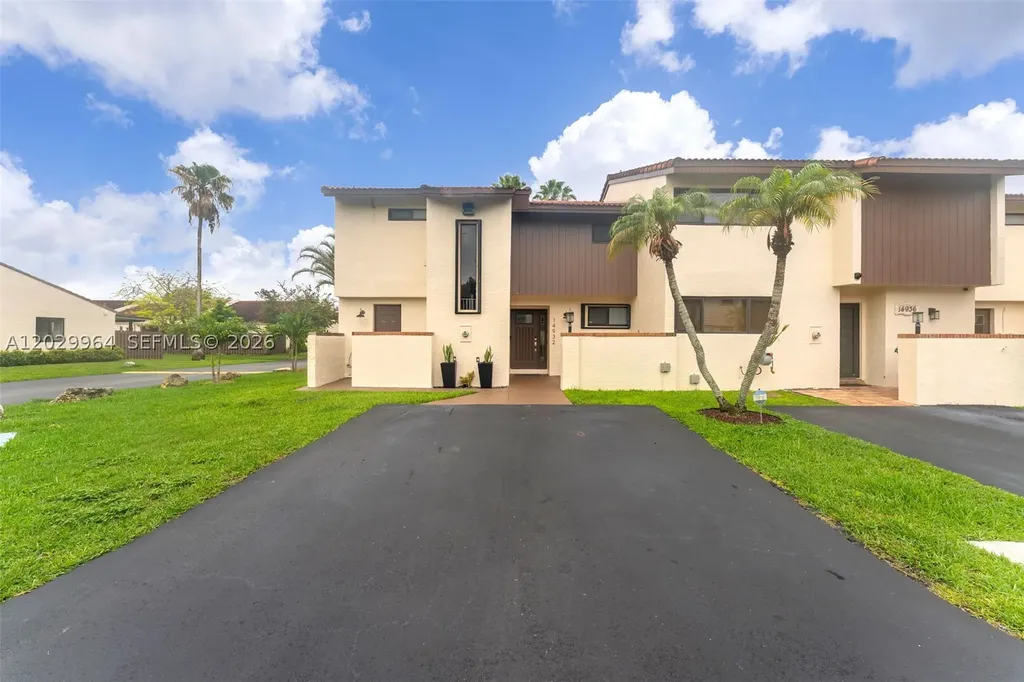 14932 SW 89th Street Miami FL 33196