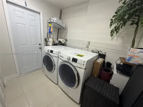 14932 SW 89th Street Miami FL 33196