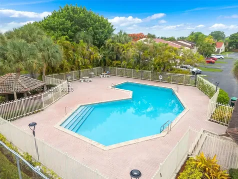 14932 SW 89th Street Miami FL 33196