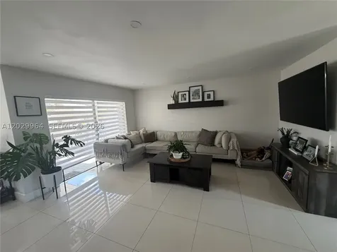 14932 SW 89th Street Miami FL 33196