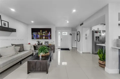 14932 SW 89th Street Miami FL 33196