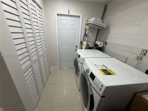 14932 SW 89th Street Miami FL 33196