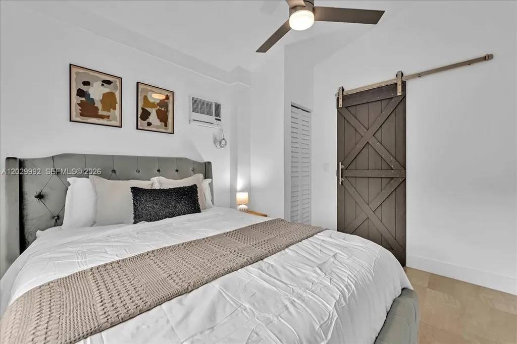 813 NE 17th Street Fort Lauderdale FL 33305