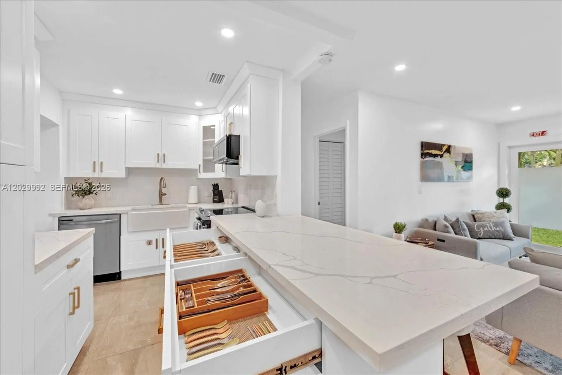 813 NE 17th Street Fort Lauderdale FL 33305