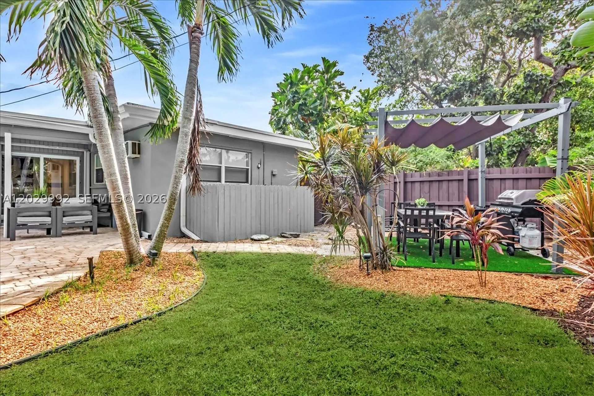 813 NE 17th Street Fort Lauderdale FL 33305