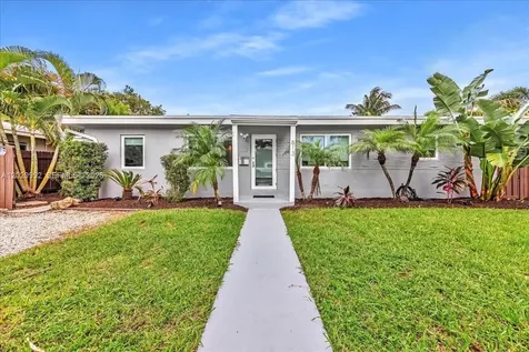 813 NE 17th Street Fort Lauderdale FL 33305