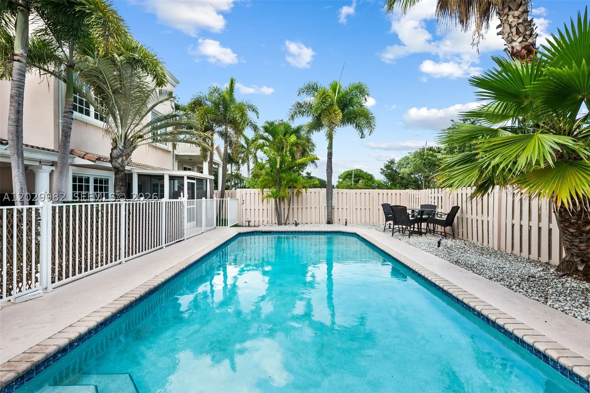 4517 NE 21st Avenue Fort Lauderdale FL 33308