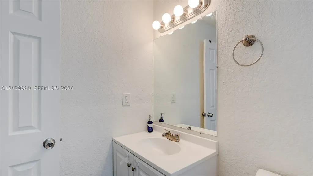 2510 NE 9th Avenue Pompano Beach FL 33064