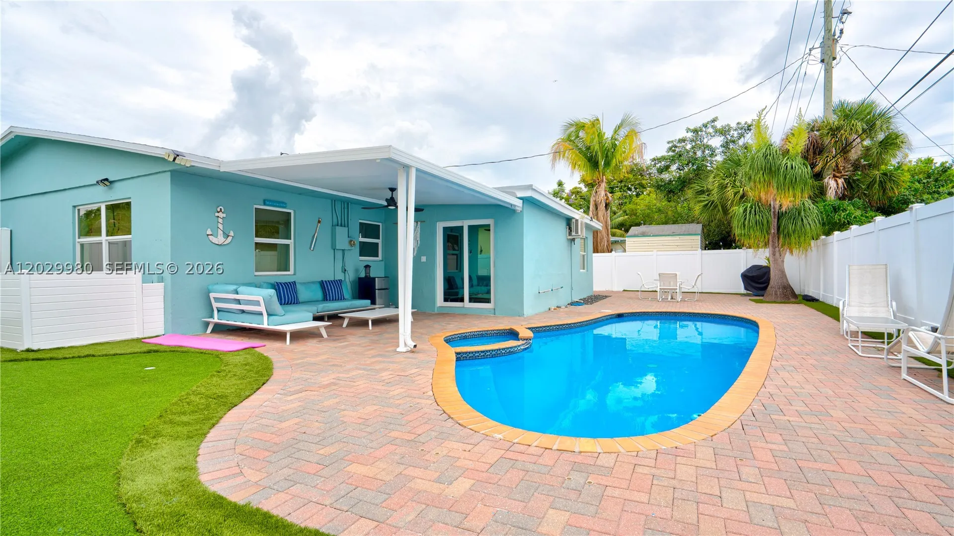 2510 NE 9th Avenue Pompano Beach FL 33064