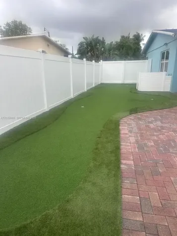 2510 NE 9th Avenue Pompano Beach FL 33064