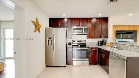 2510 NE 9th Avenue Pompano Beach FL 33064