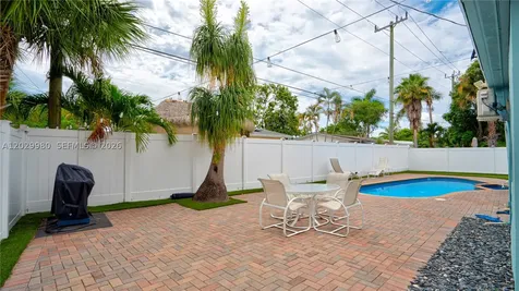 2510 NE 9th Avenue Pompano Beach FL 33064
