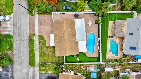 2510 NE 9th Avenue Pompano Beach FL 33064