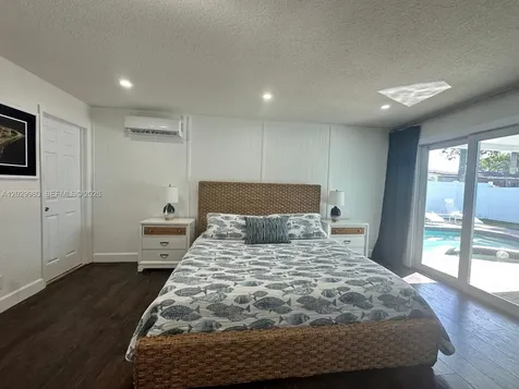 2510 NE 9th Avenue Pompano Beach FL 33064