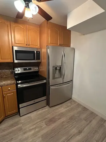 5950 NW 25th Place Sunrise FL 33313