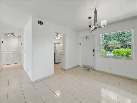 700 Layne Boulevard Hallandale Beach FL 33009