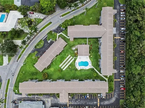 700 Layne Boulevard Hallandale Beach FL 33009