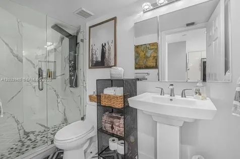 3500 Mystic Pointe Drive Aventura FL 33180