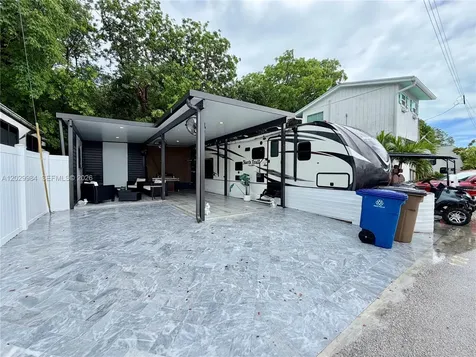 325 Calusa Street #122 Key Largo FL 33037