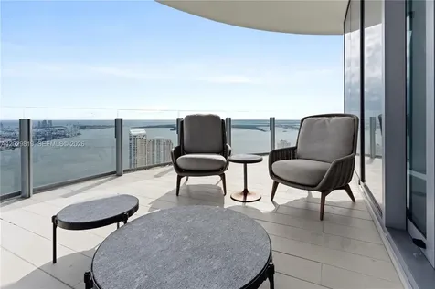 300 E Biscayne Blvd Way Miami FL 33131