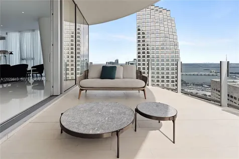 300 E Biscayne Blvd Way Miami FL 33131