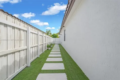 11938 SW 241st Street Homestead FL 33032