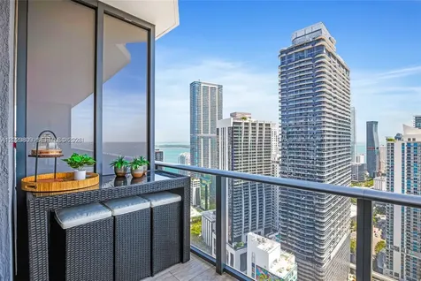 45 SW 9th Street Miami FL 33130