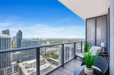 45 SW 9th Street Miami FL 33130