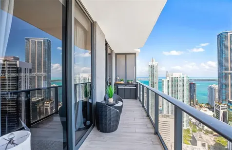 45 SW 9th Street Miami FL 33130