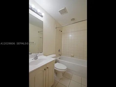 1904 SW 60th Avenue North Lauderdale FL 33068