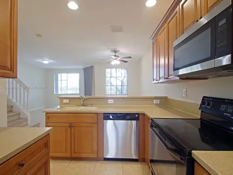 1904 SW 60th Avenue North Lauderdale FL 33068