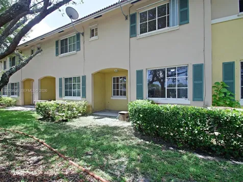 1904 SW 60th Avenue North Lauderdale FL 33068
