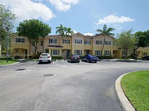 1904 SW 60th Avenue North Lauderdale FL 33068
