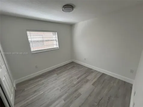 5960 W 25th Court Hialeah FL 33016