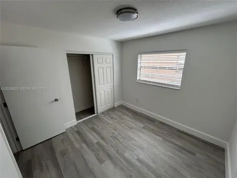 5960 W 25th Court Hialeah FL 33016