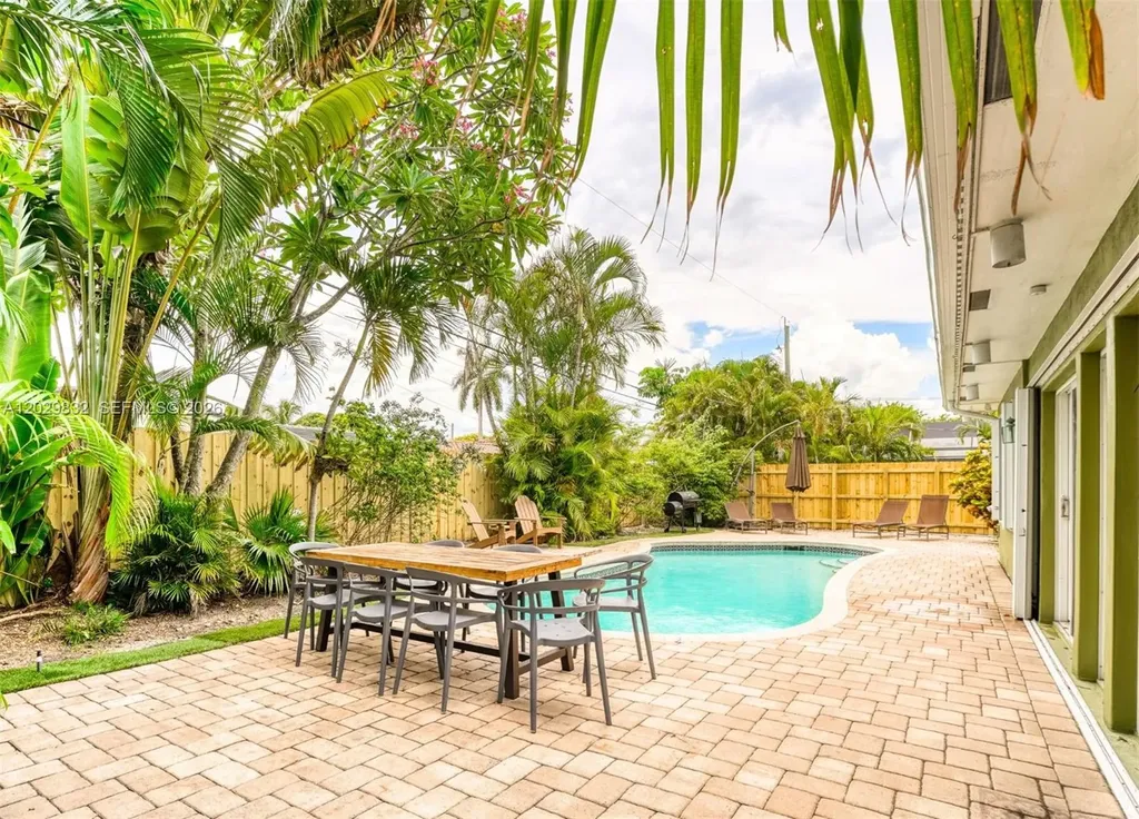 1840 NE 59th Court Fort Lauderdale FL 33308