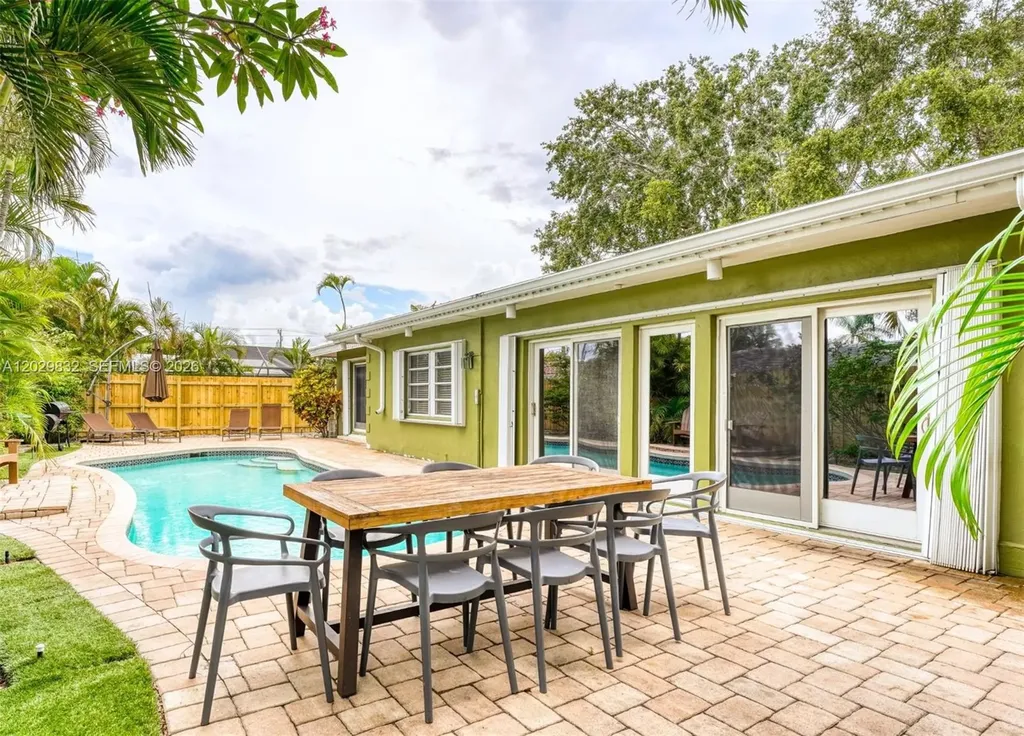 1840 NE 59th Court Fort Lauderdale FL 33308