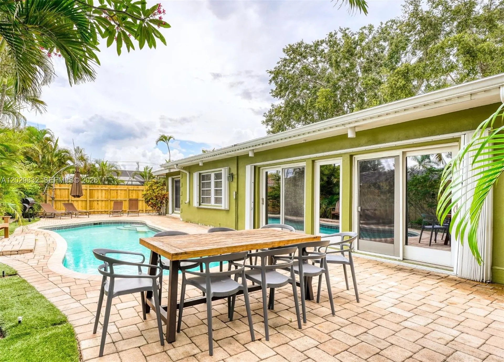 1840 NE 59th Court Fort Lauderdale FL 33308