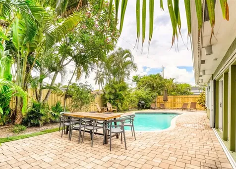 1840 NE 59th Court Fort Lauderdale FL 33308