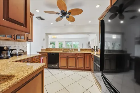 1840 NE 59th Court Fort Lauderdale FL 33308
