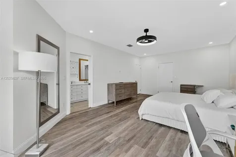 21388 Marina Cove Circle Aventura FL 33180
