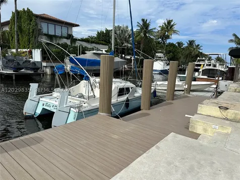 1161 NE 86th Street Miami FL 33138