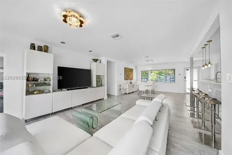 1161 NE 86th Street Miami FL 33138