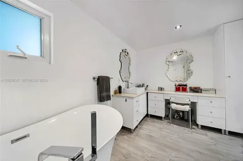 1161 NE 86th Street Miami FL 33138