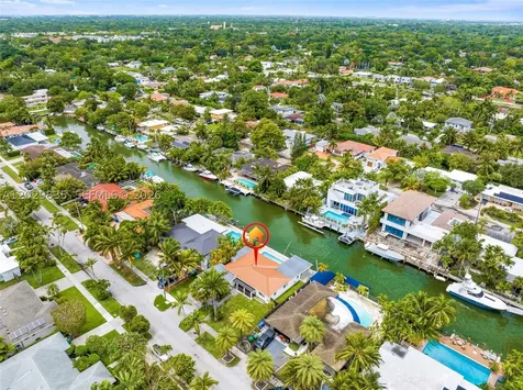 1161 NE 86th Street Miami FL 33138