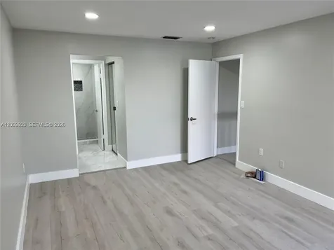1331 SW 124th Court Miami FL 33184