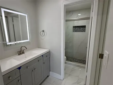 1331 SW 124th Court Miami FL 33184