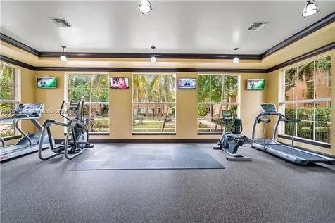 7980 N Nob Hill Road Tamarac FL 33321